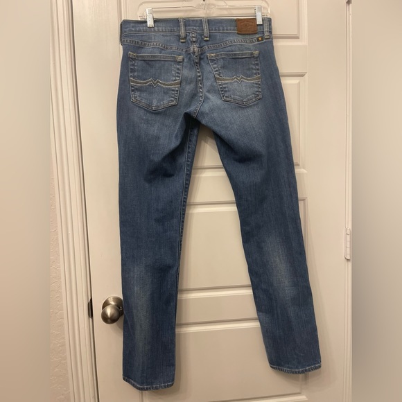 Lucky Brand Woman’s  Jeans Size: 27 - Picture 3 of 10